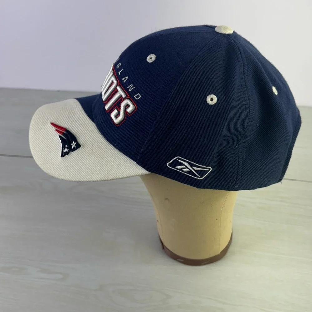 New England Patriots Hat Cap Blue Adjustable Strap Embroidered NFL Reebok - Picture 2 of 5